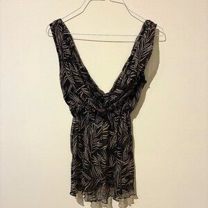 Karen Kane Black & Tan Floral‎ Sleeveless Blouse - Women's S